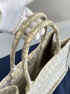 Dior Gray Tote M1296ZRIW_M932