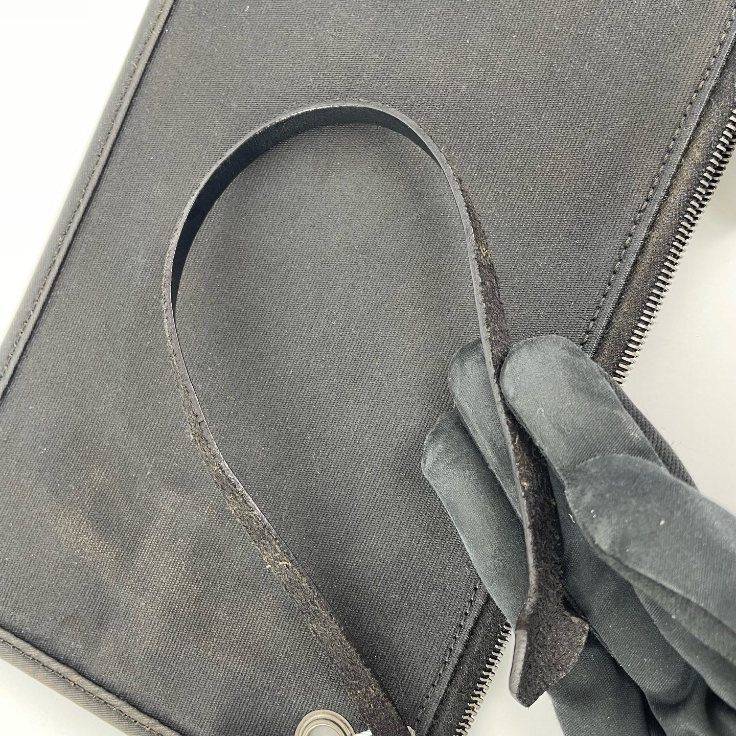 Hermes Canvas Black