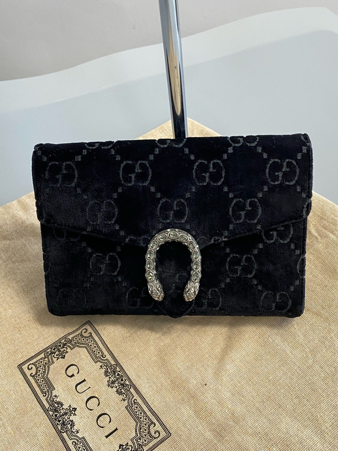 Gucci Velvet 401231-9JTPN-8176