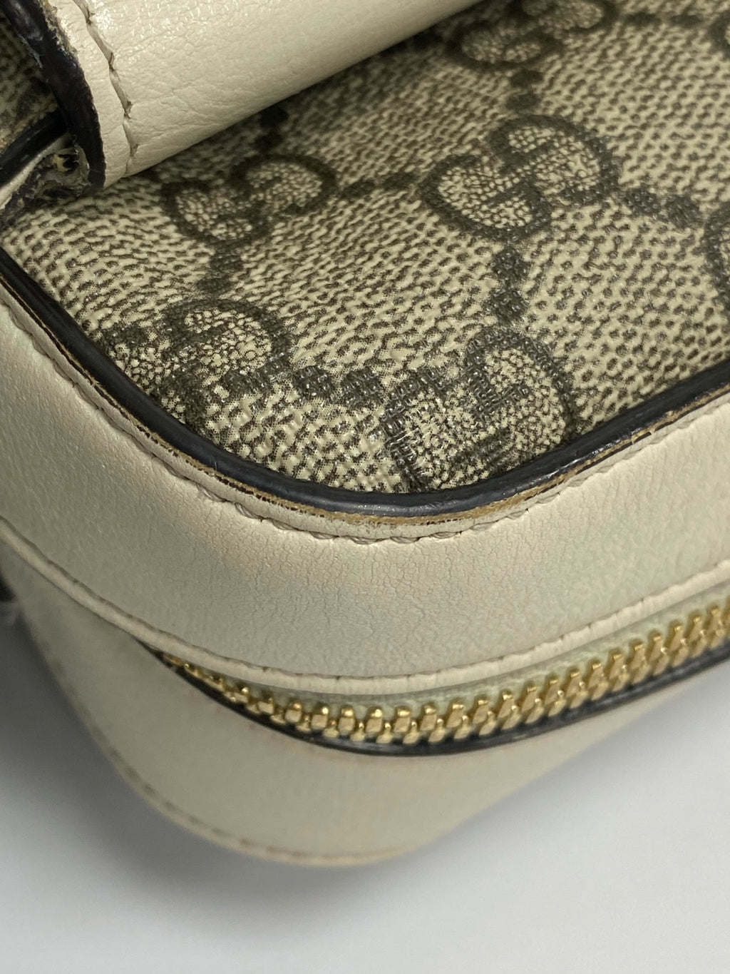 Gucci Classic Canvas White Shoulder Bag