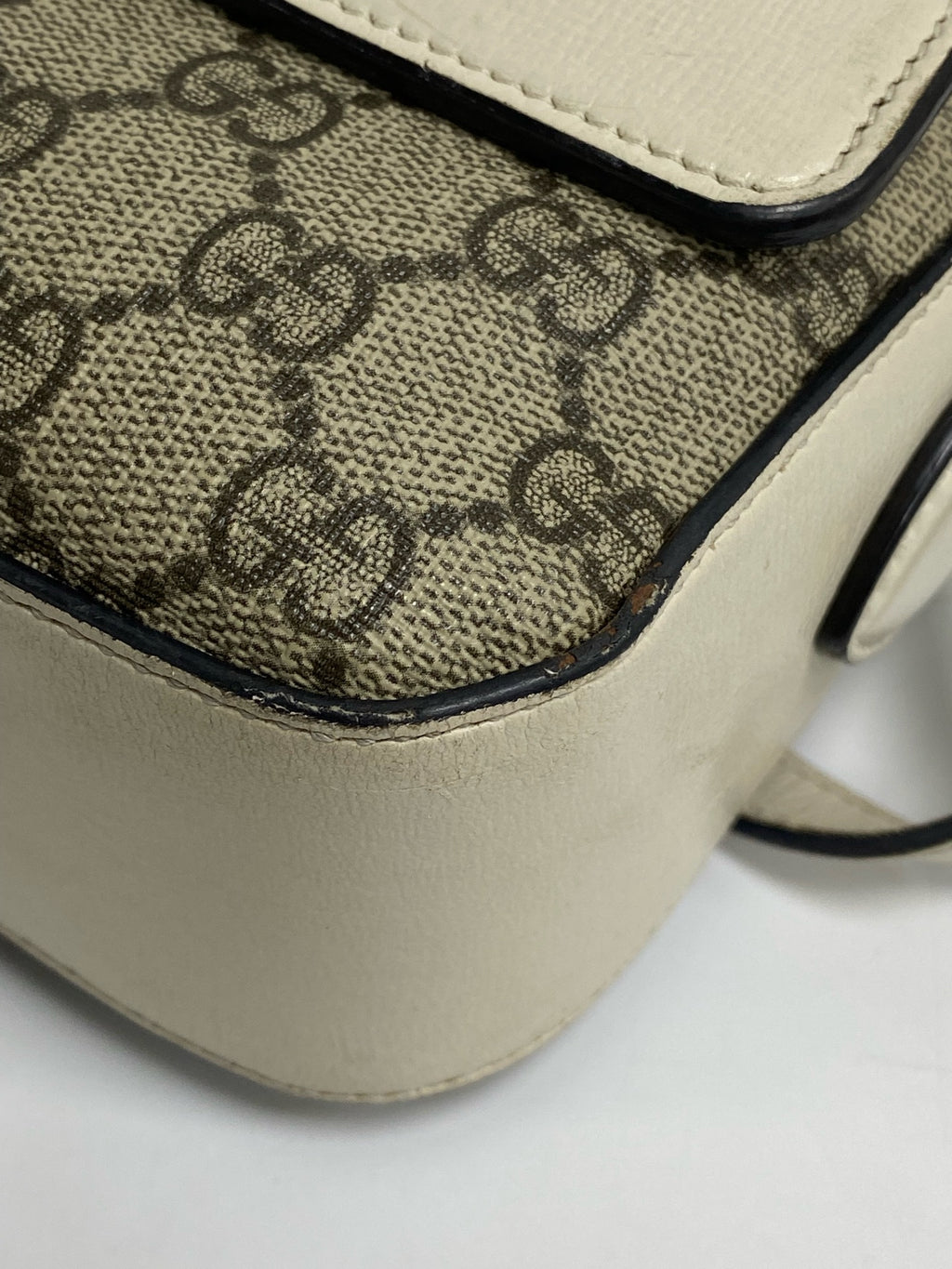 Gucci Classic Canvas White Shoulder Bag