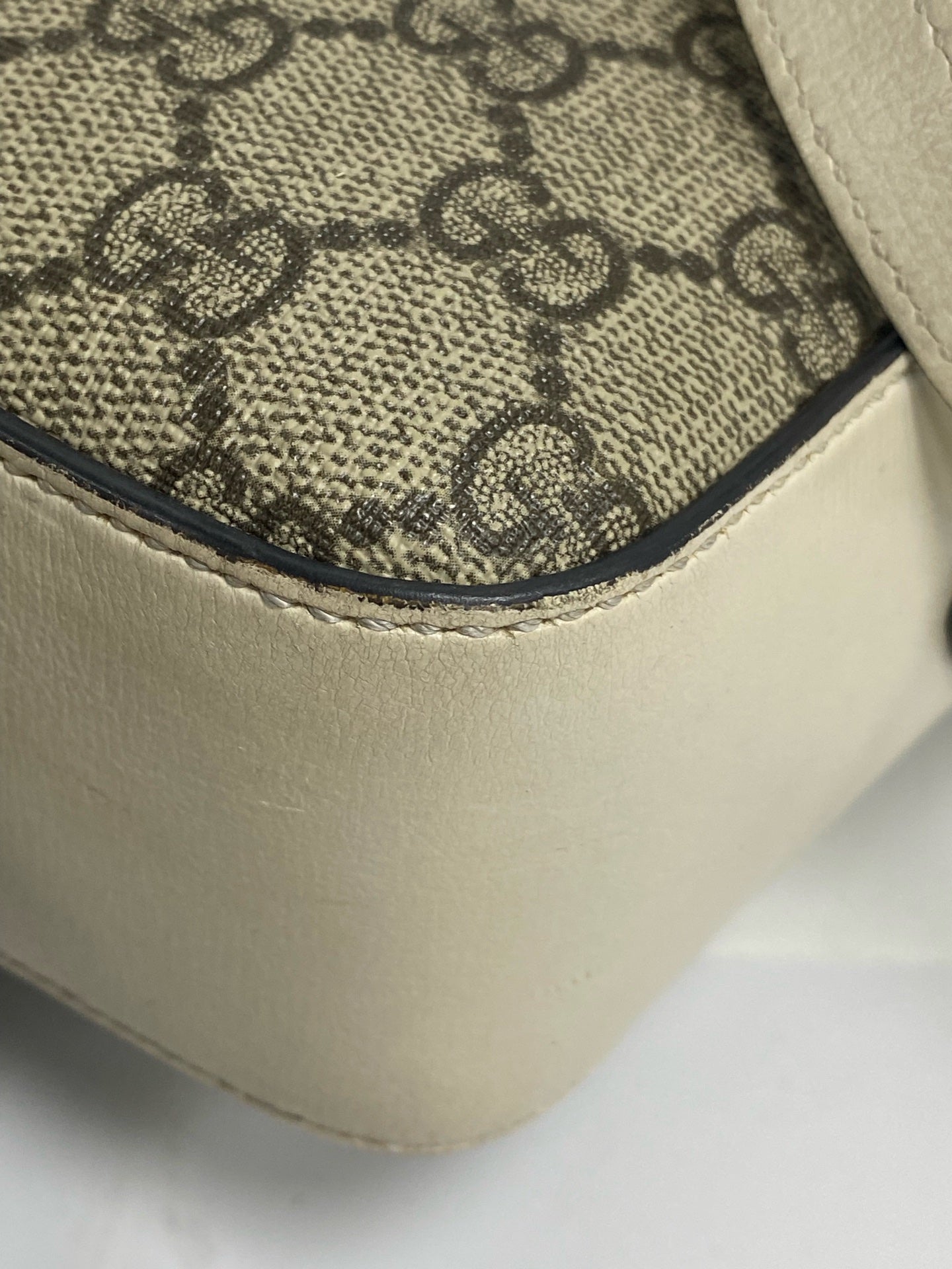 Gucci Classic Canvas White Shoulder Bag