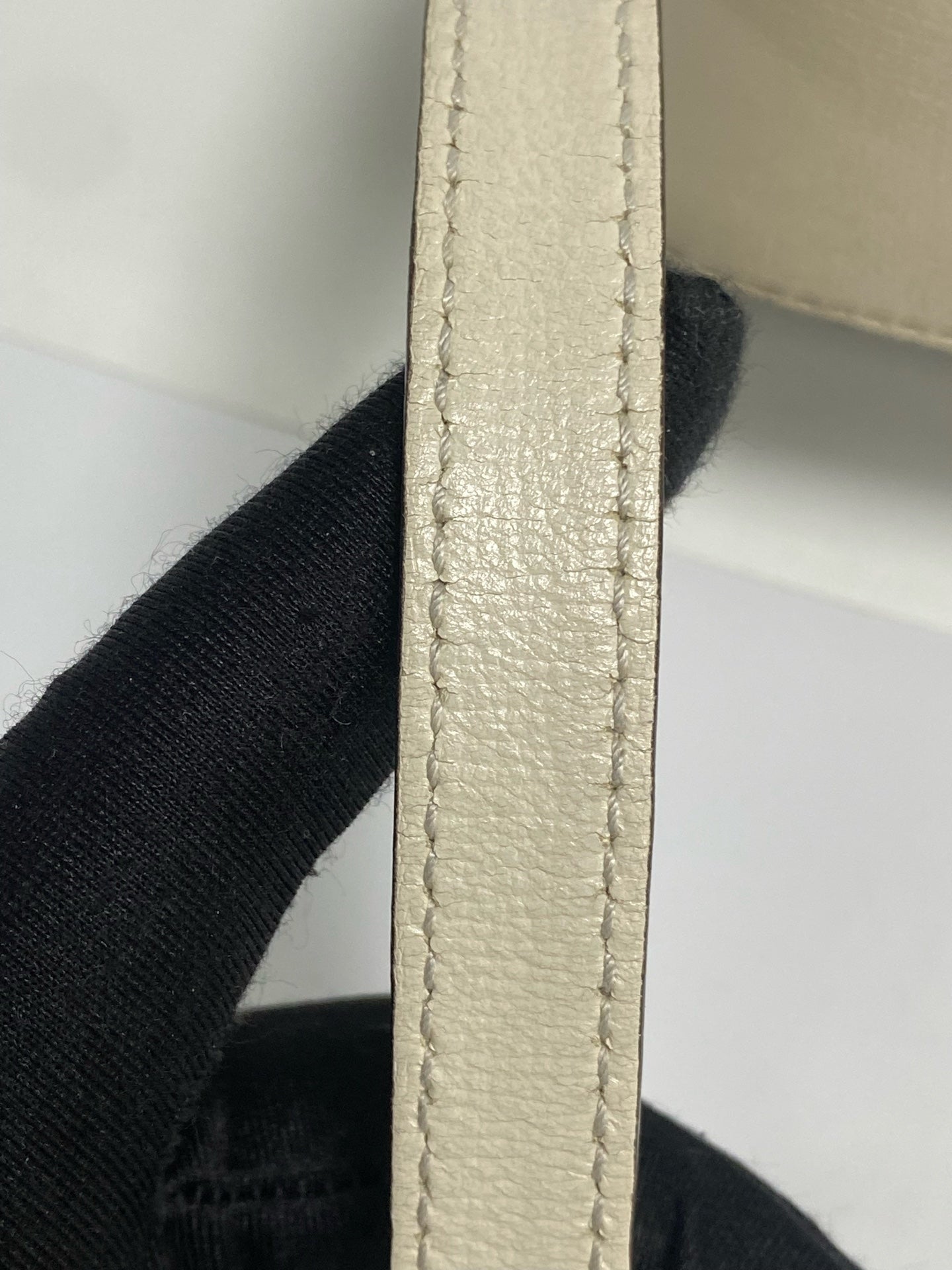 Gucci Classic Canvas White Shoulder Bag