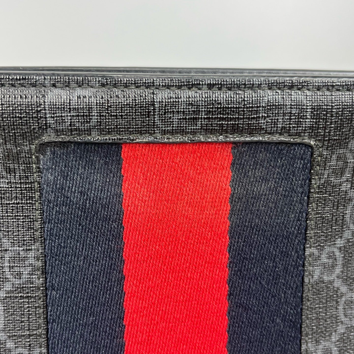 Gucci Striped Web GG Supreme canvas clutch bag Canvas Clutch 475316 KHN4C 1095