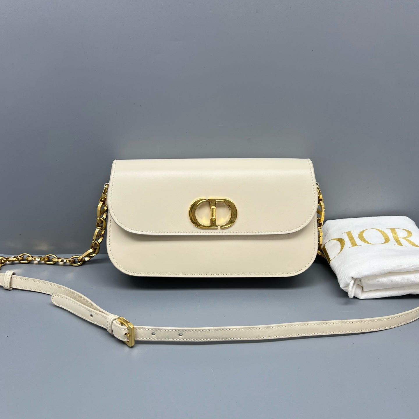 Dior White