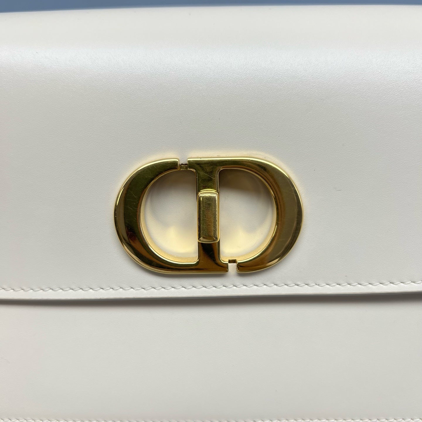 Dior White