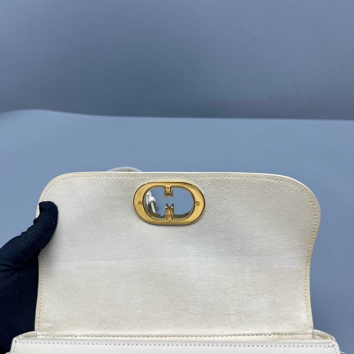 Dior White