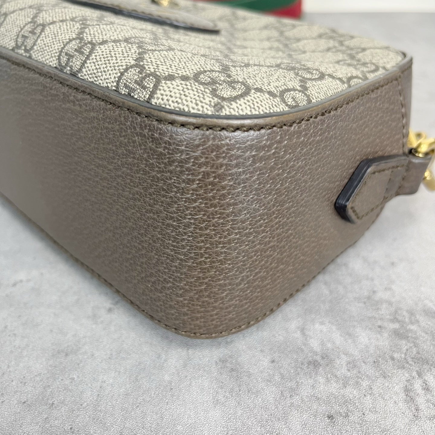 Gucci Neo Vintage GG Supreme canvas messenger bag 476466 K9GVT 8856