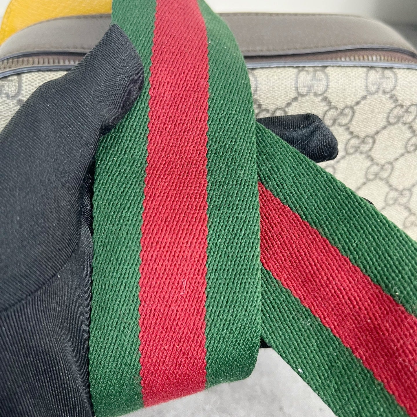 Gucci Neo Vintage GG Supreme canvas messenger bag 476466 K9GVT 8856