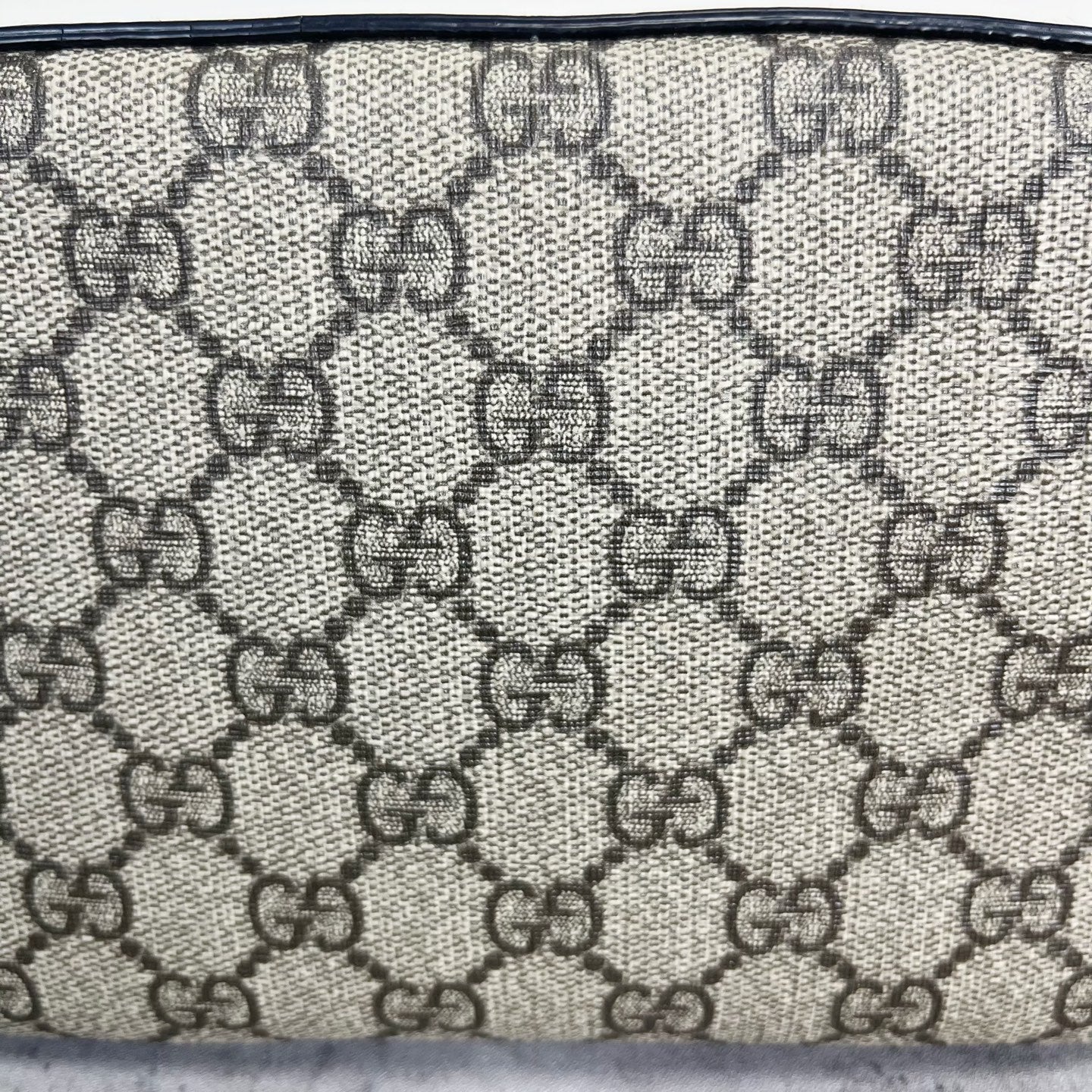 Gucci Neo Vintage GG Supreme canvas messenger bag 476466 K9GVT 8856