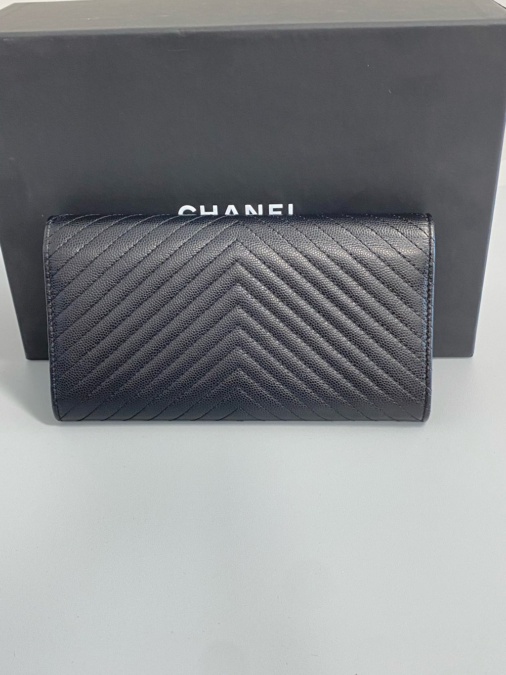 Chanel Mouth-shaped wallet A80758_Y25128_45002
