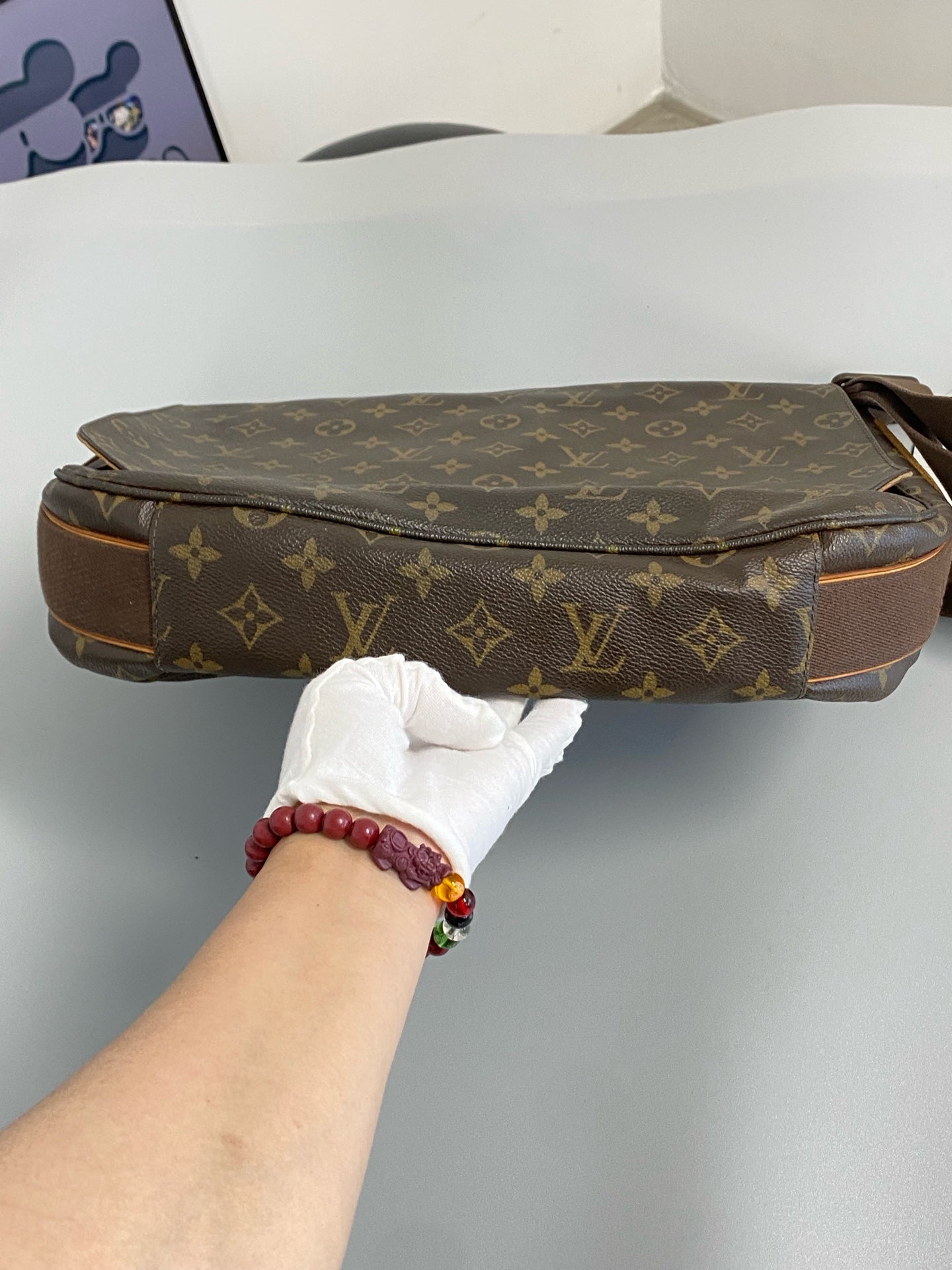 Louis Vuitton Brown Messenger Bag M97039