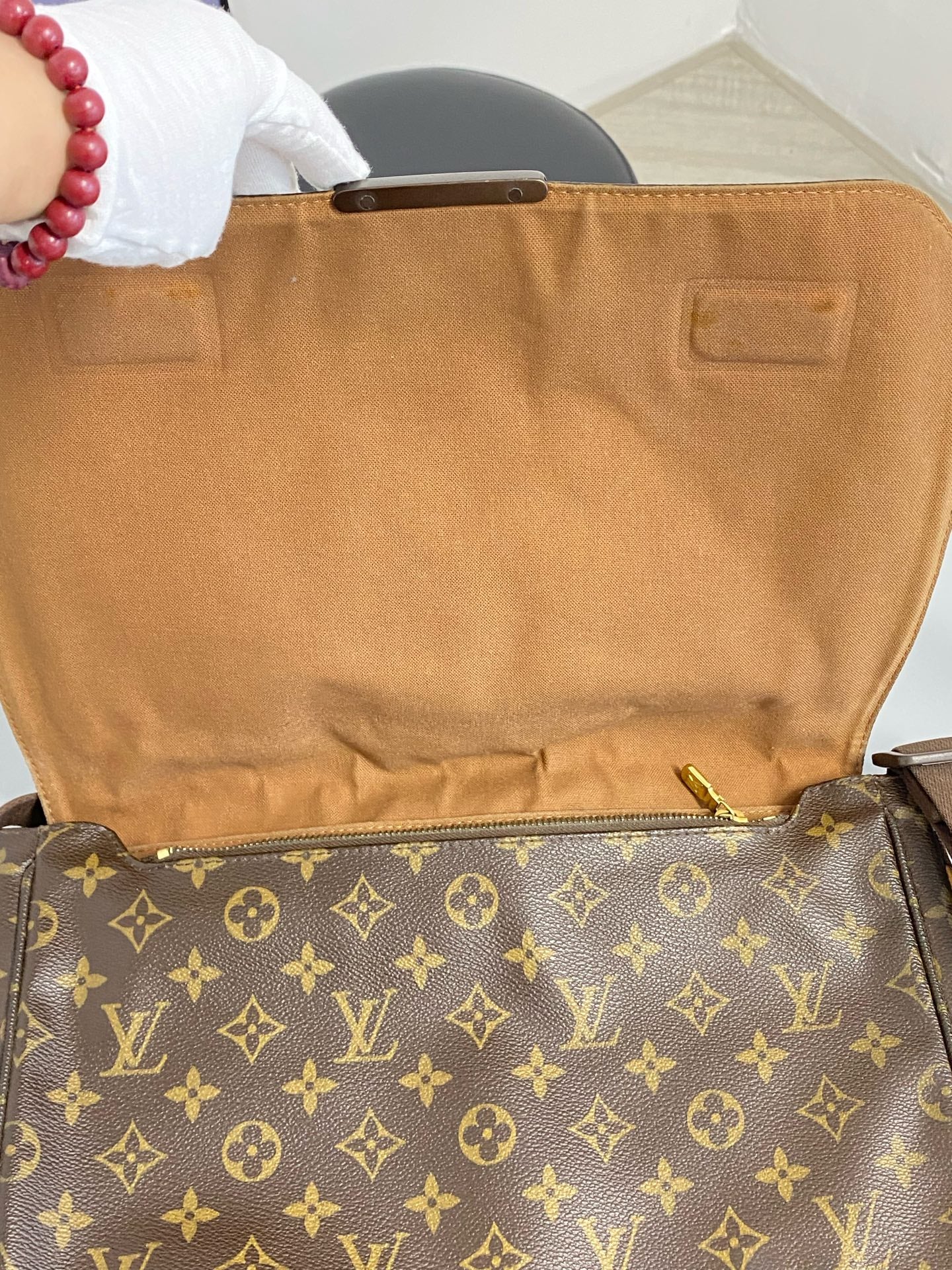 Louis Vuitton Brown Messenger Bag M97039