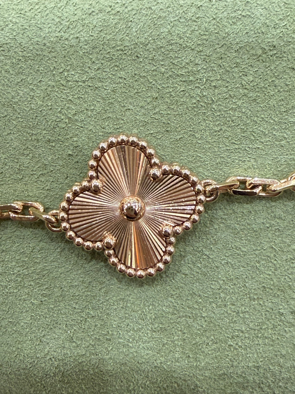 Van Cleef & Arpels Rose gold Bracelet
