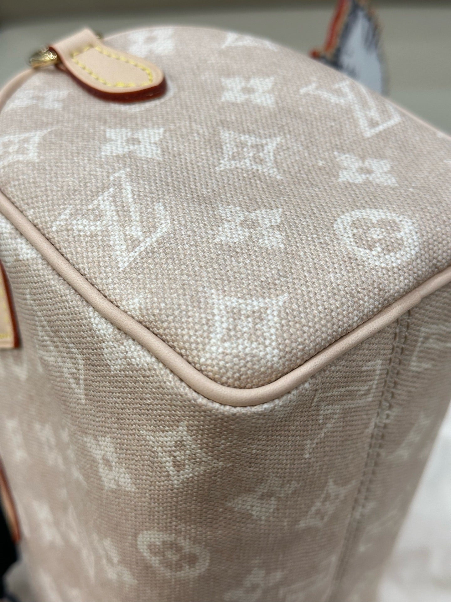 Louis Vuitton SPEEDY BANDOULIÈRE 20 Handbag Canvas Beige 13.5 x 12 x 20.5cm M15151