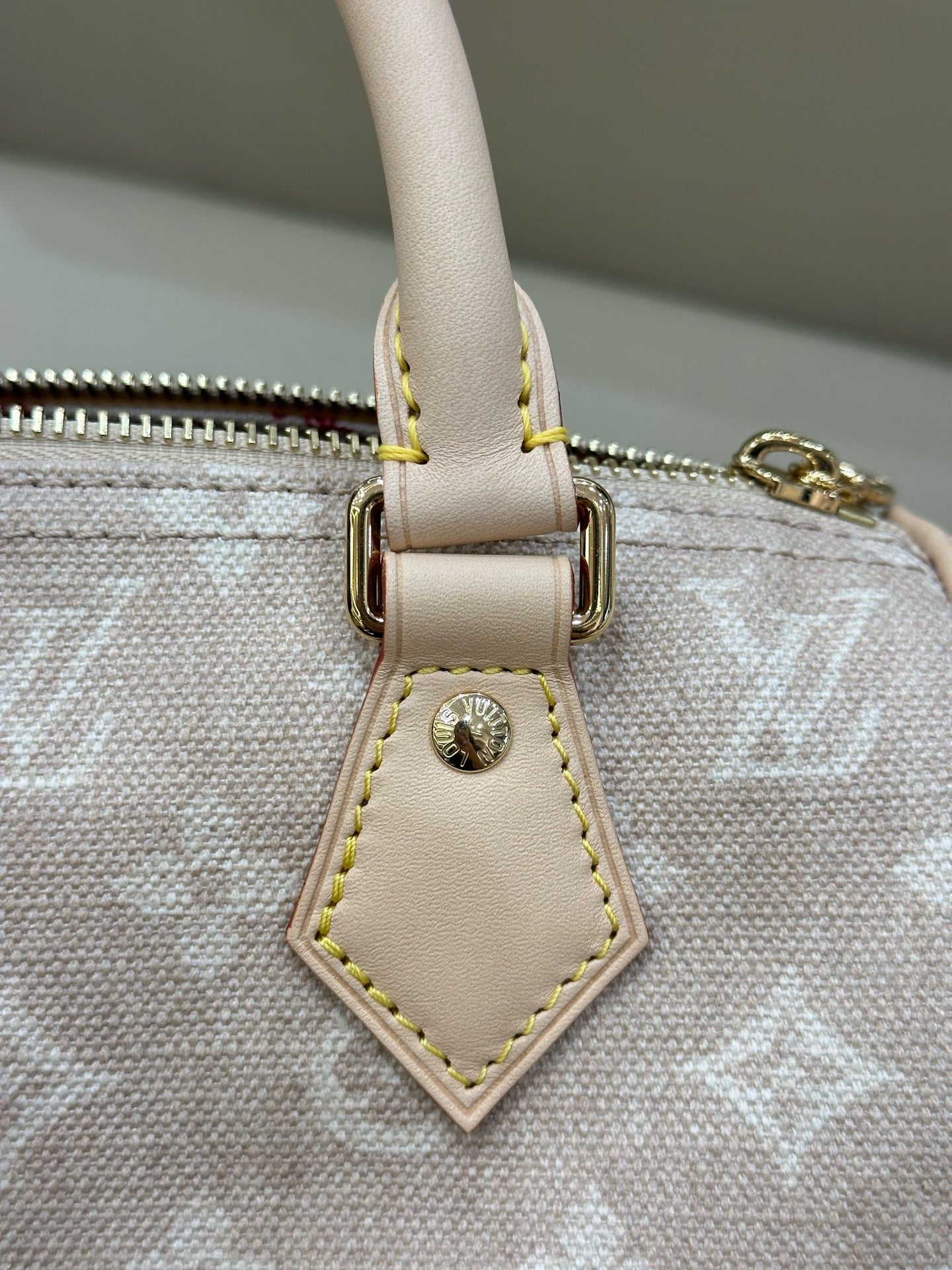 Louis Vuitton SPEEDY BANDOULIÈRE 20 Handbag Canvas Beige 13.5 x 12 x 20.5cm M15151