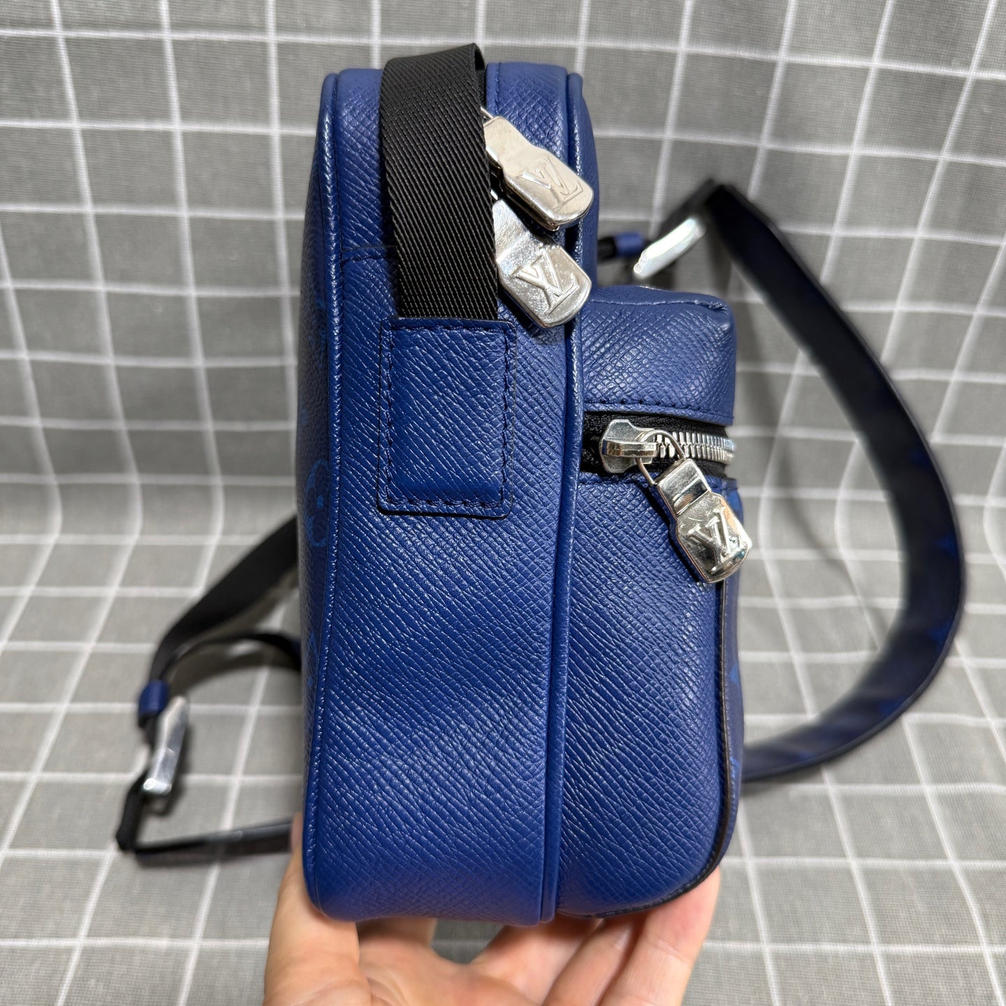 Louis Vuitton Outdoor Leather M30242