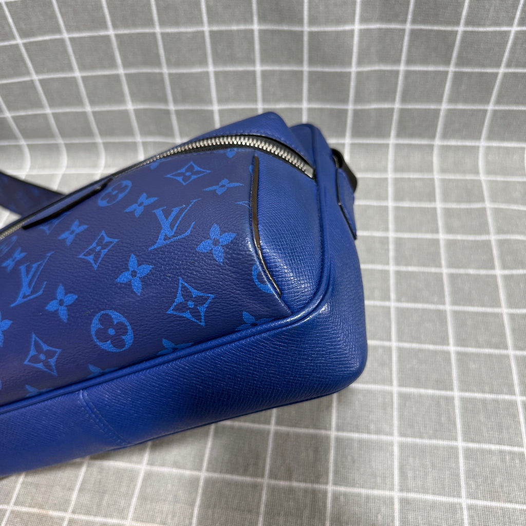 Louis Vuitton Outdoor Leather M30242