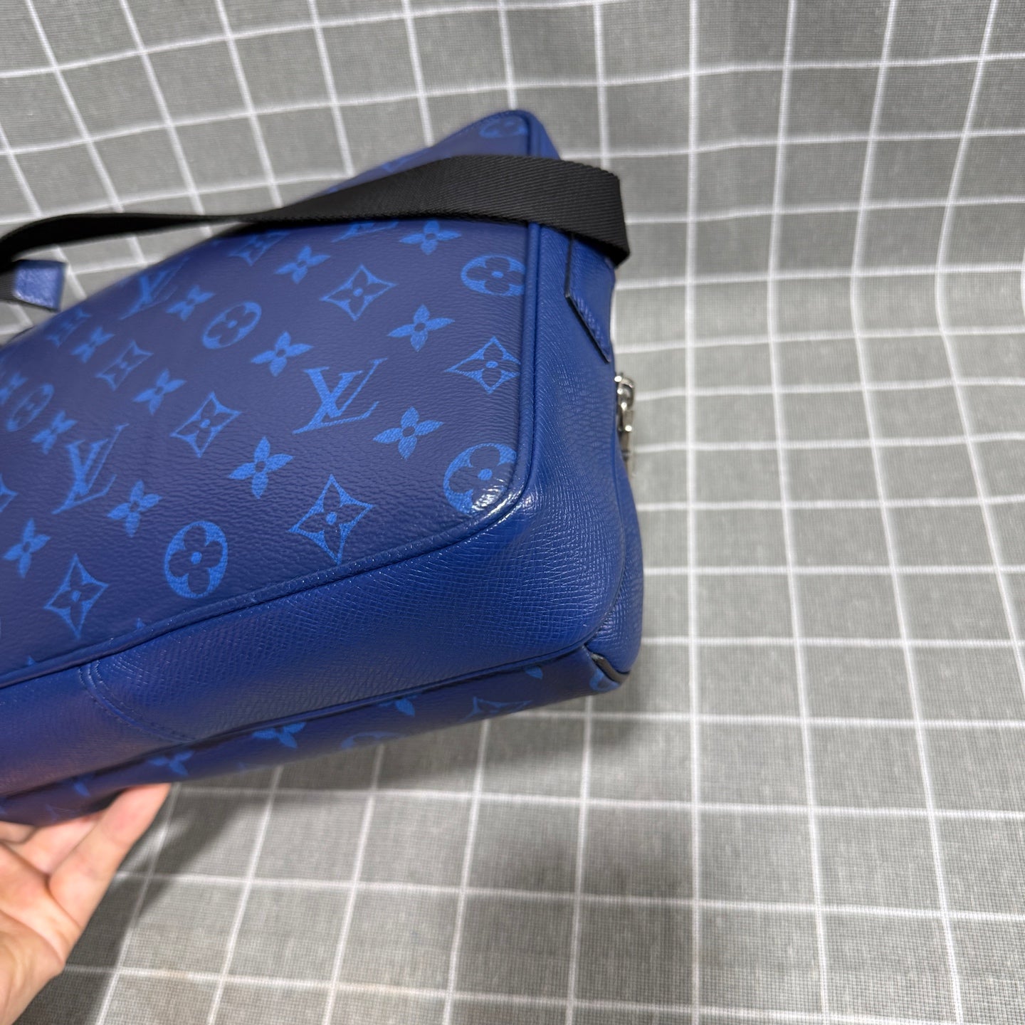 Louis Vuitton Outdoor Leather M30242