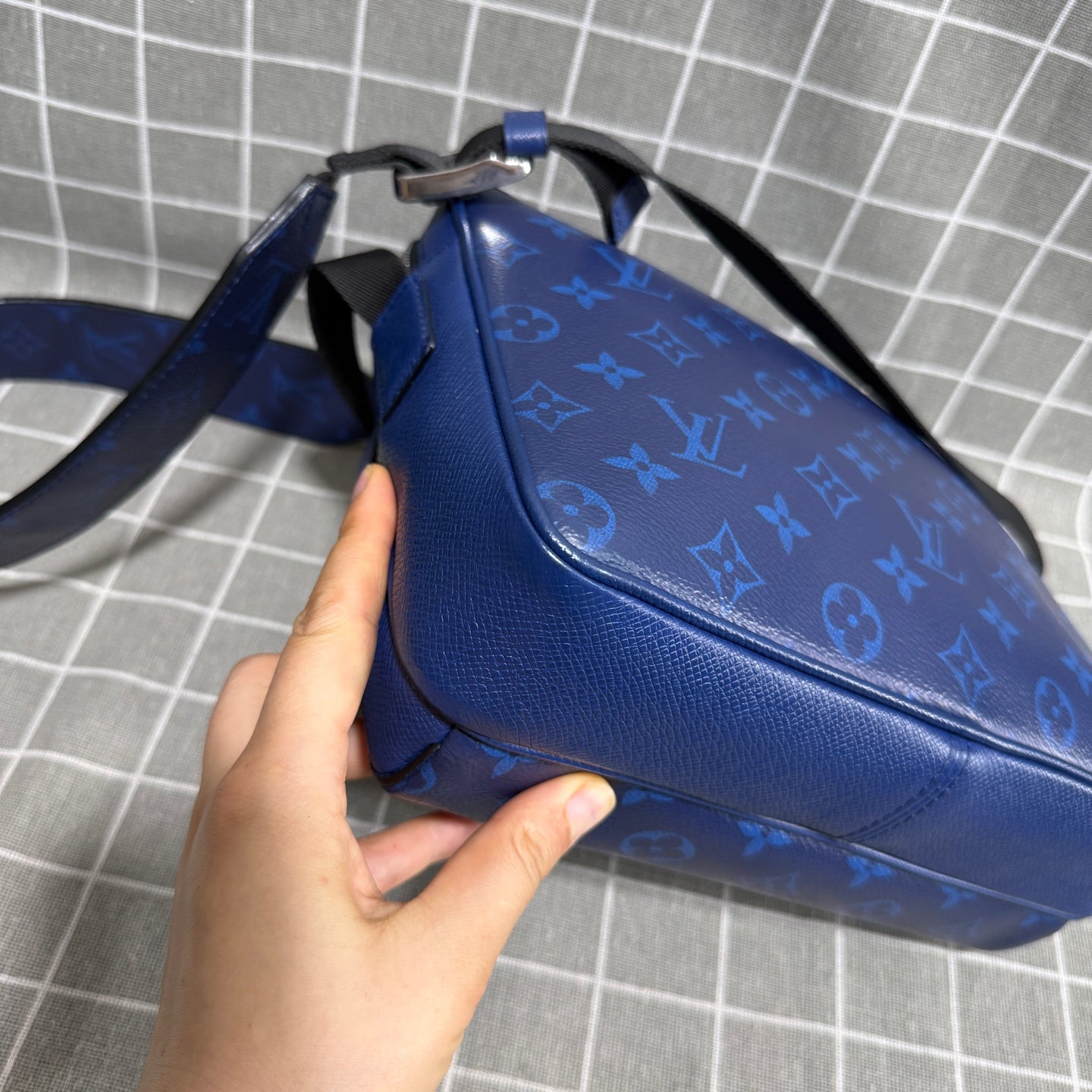 Louis Vuitton Outdoor Leather M30242