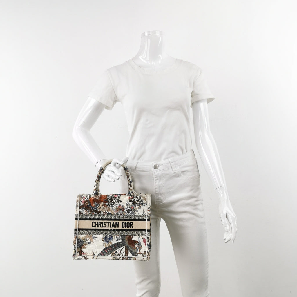 Dior Canvas Satchel M1265ZRWD_M941