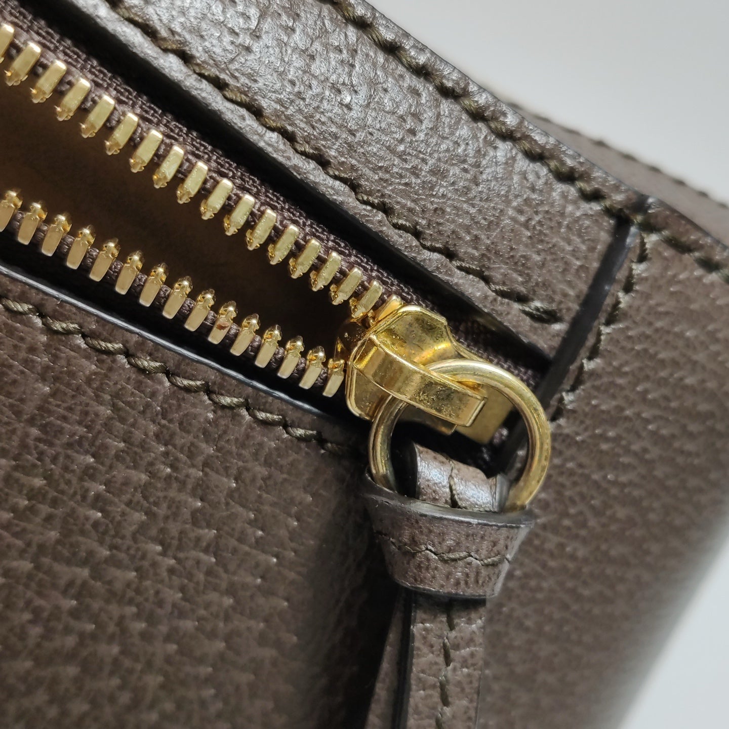 Gucci Crossbody 550622-K05NG-8745