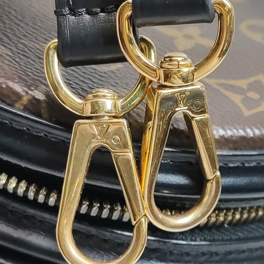 Louis Vuitton Cannes Crossbody M43986
