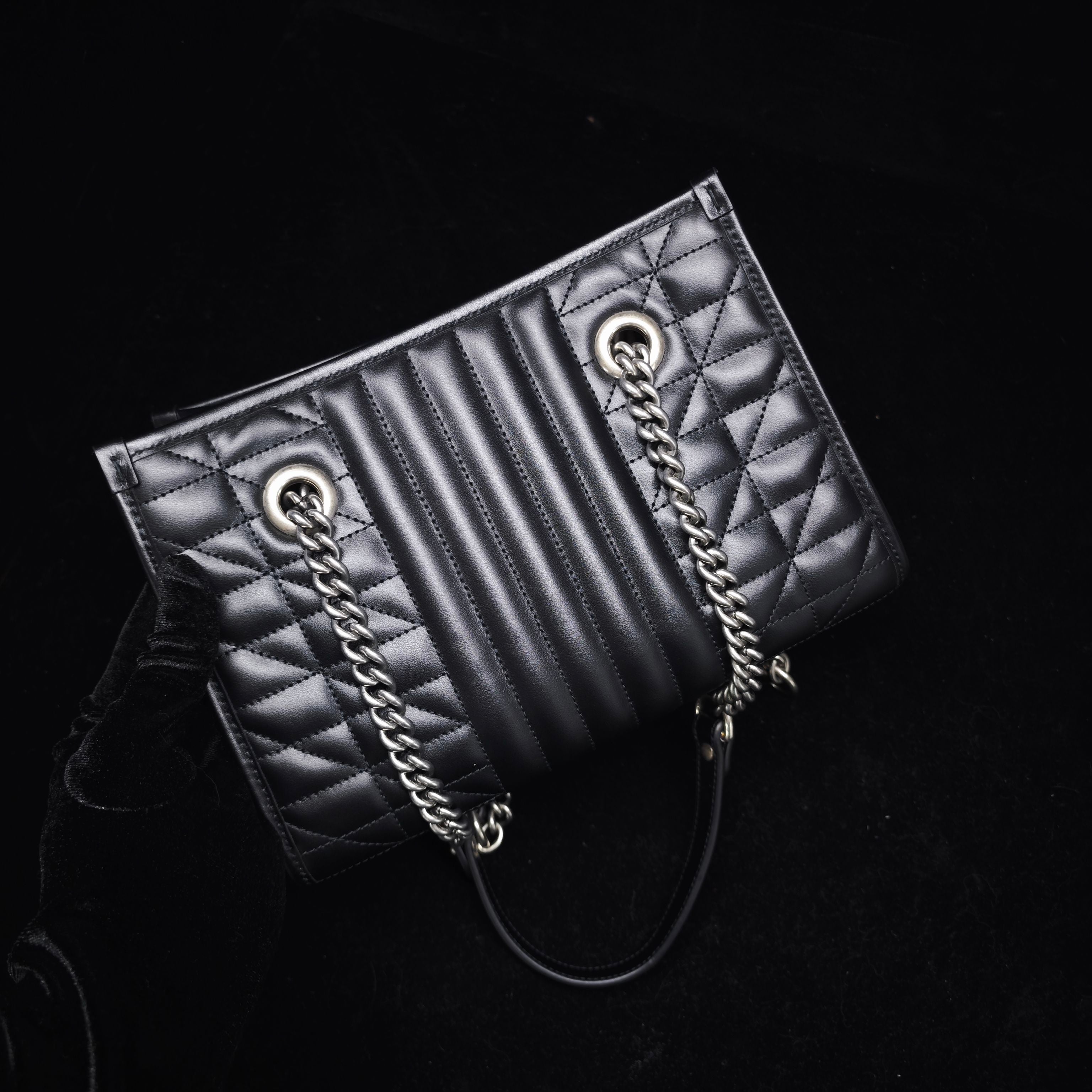 Gucci Shoulder Bag