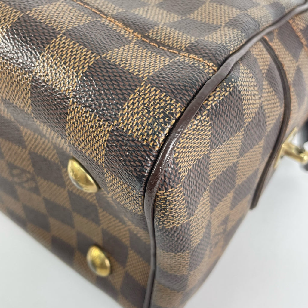 Louis Vuitton Canvas Shoulder Bag