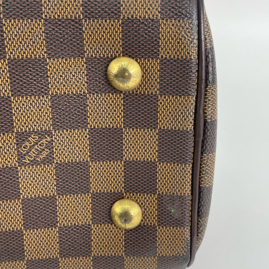 Louis Vuitton Canvas Shoulder Bag