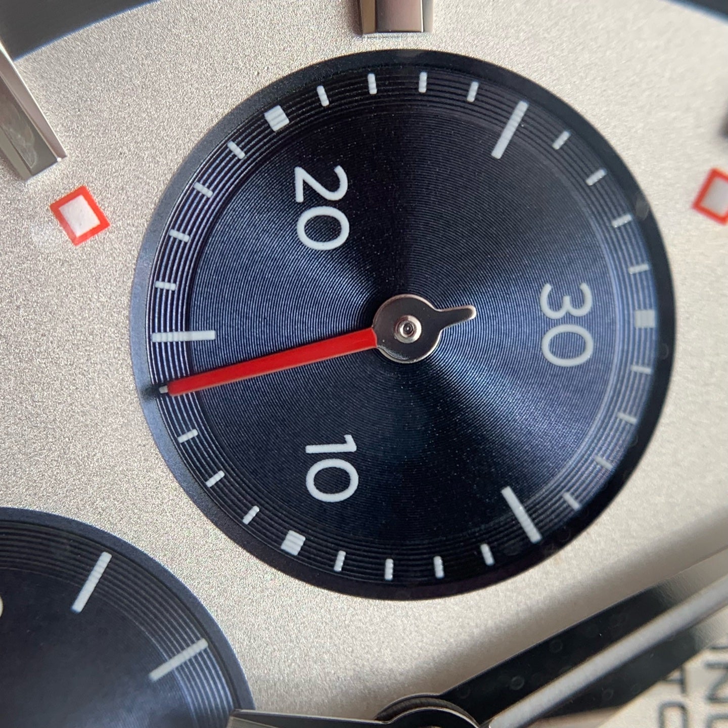 Longines Conquest Series 42.00 L3.835.4.98.6