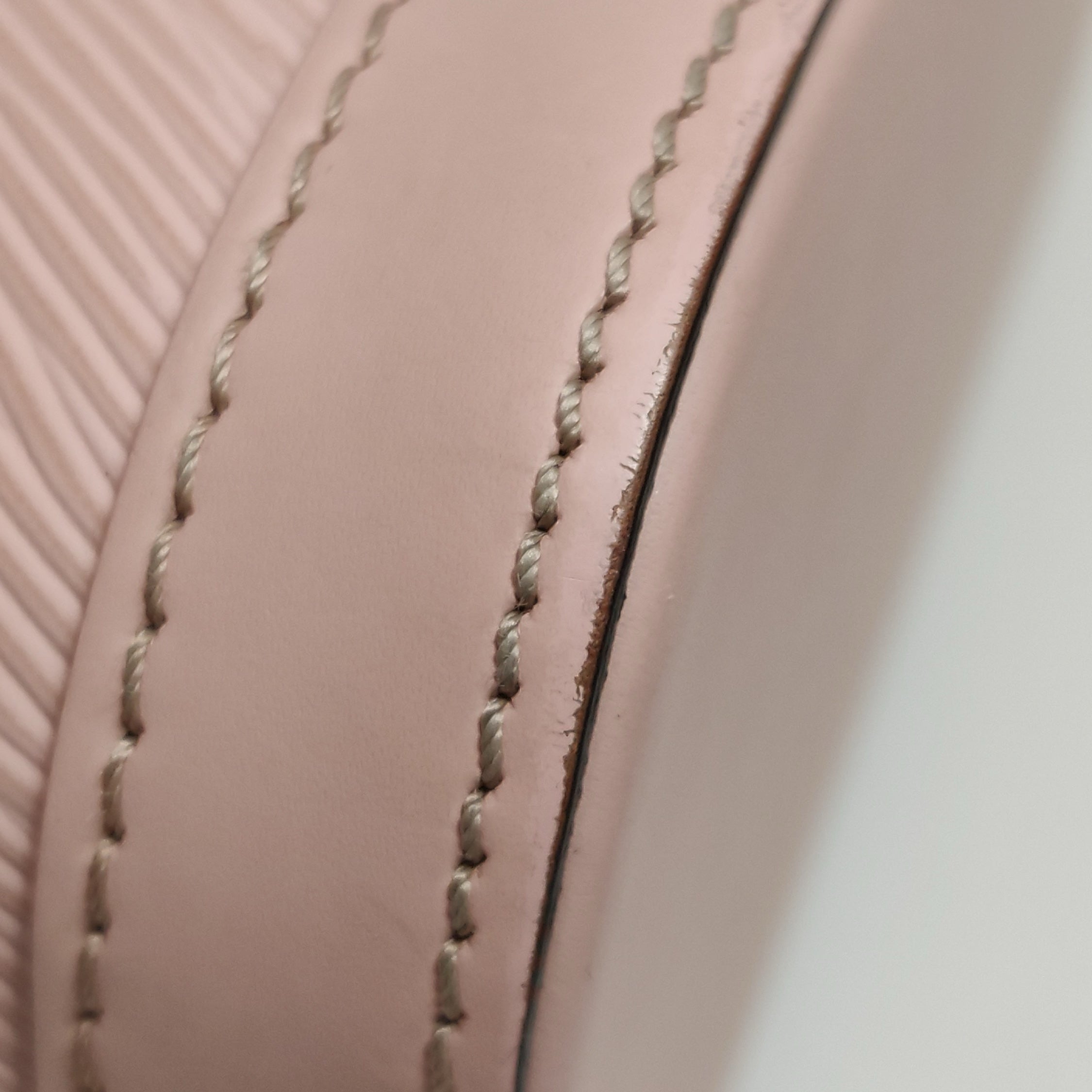 Louis Vuitton Crossbody M51406