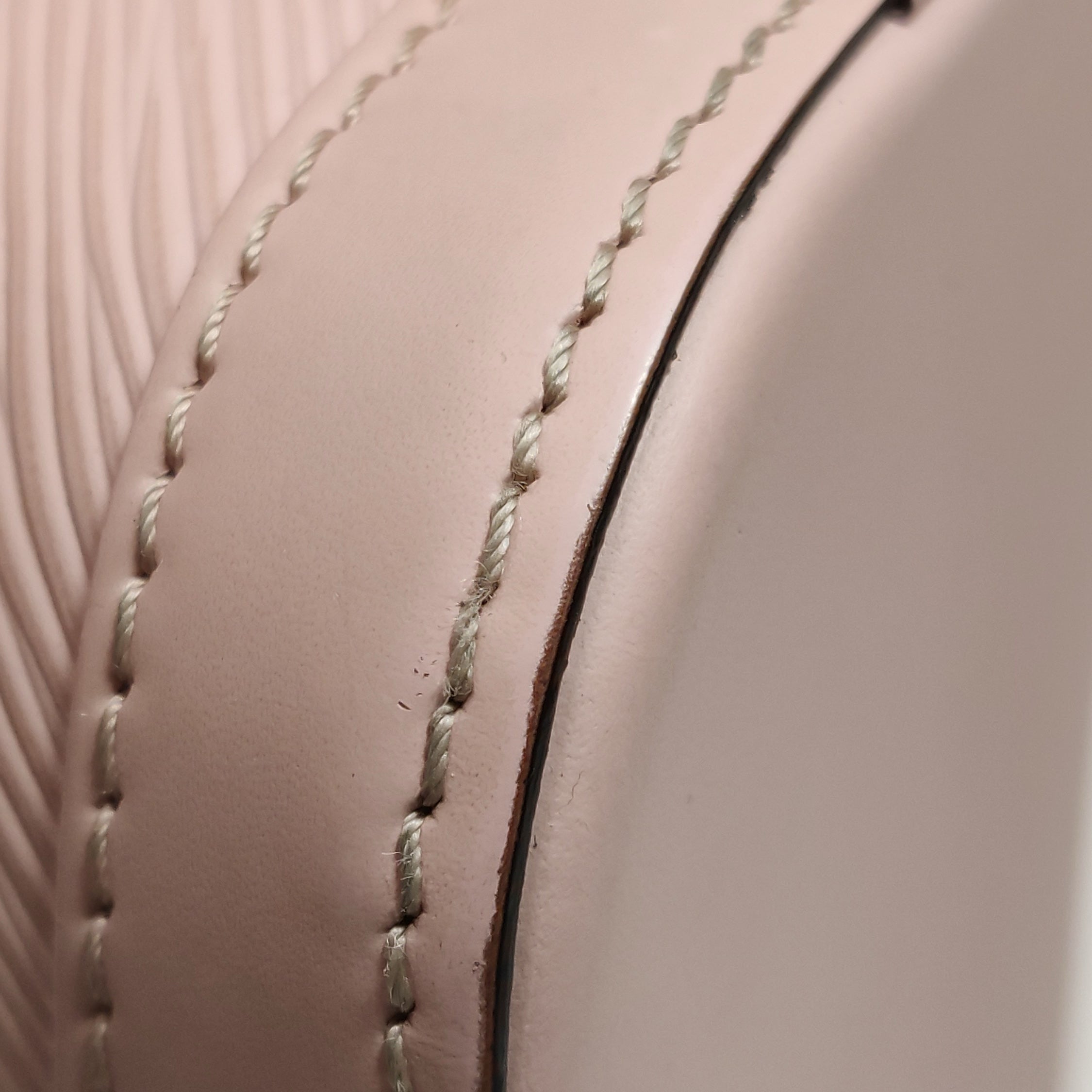 Louis Vuitton Crossbody M51406