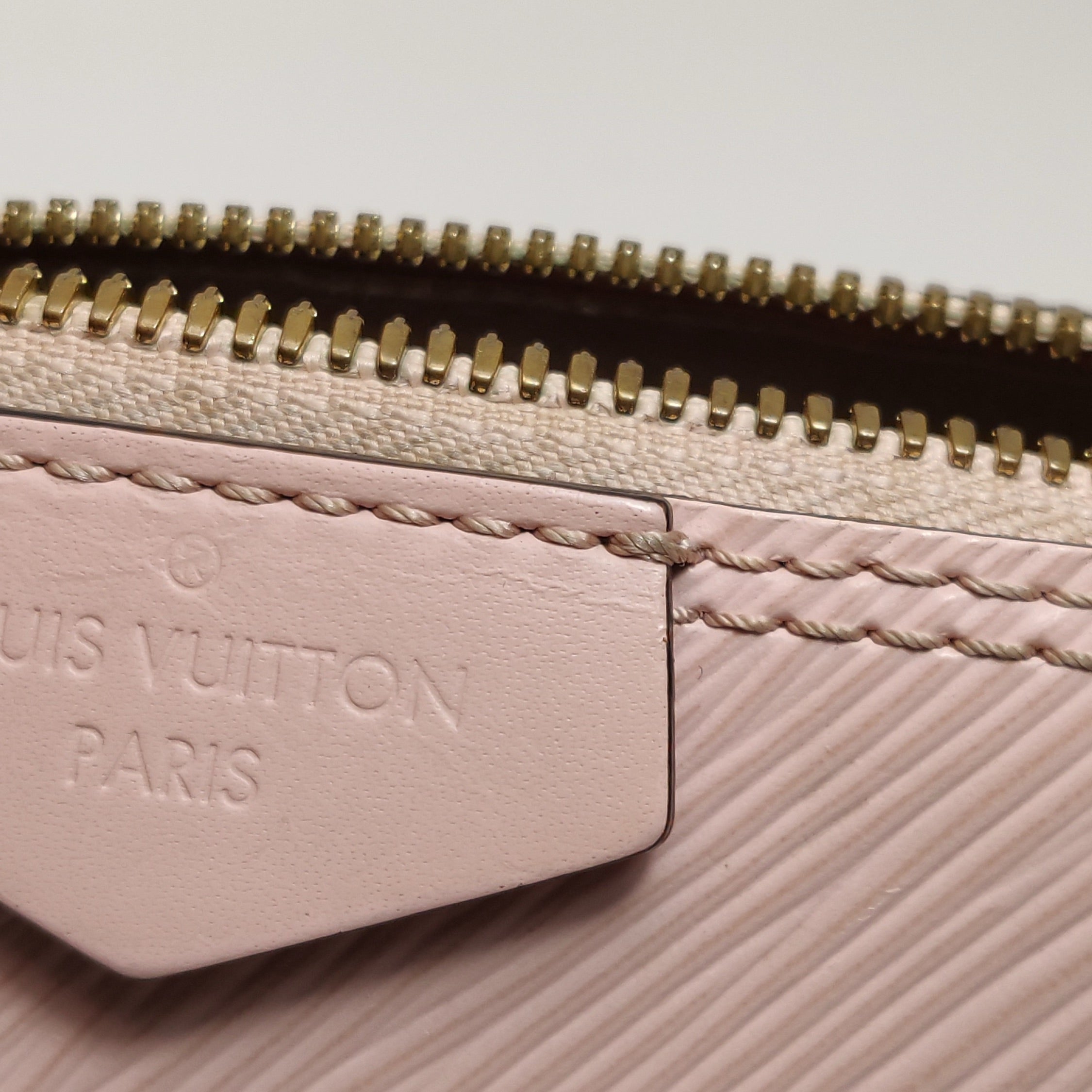 Louis Vuitton Crossbody M51406