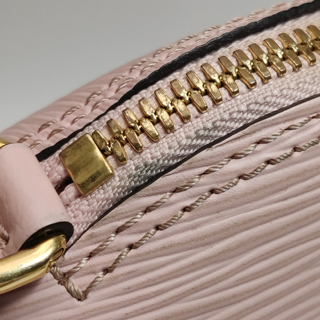 Louis Vuitton Crossbody M51406