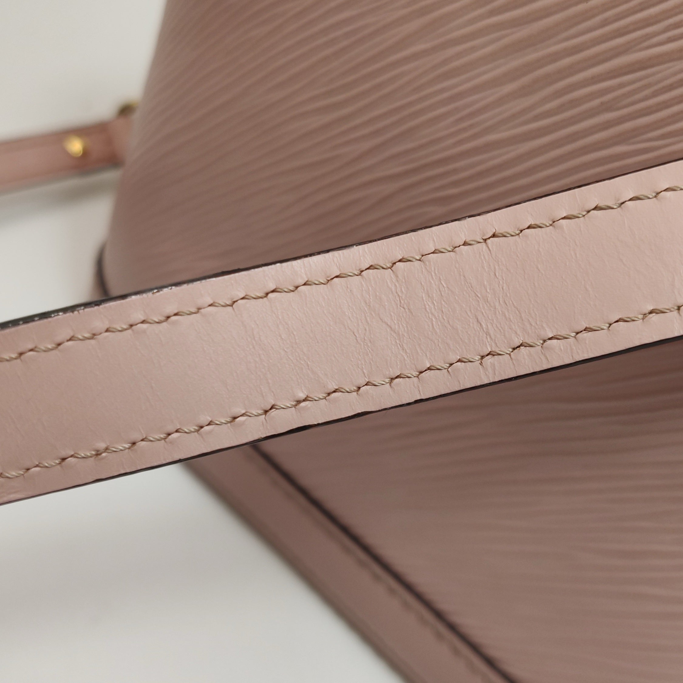 Louis Vuitton Crossbody M51406