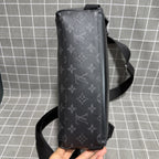 Louis Vuitton Voyager Canvas Messenger Bag M40511