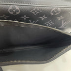 Louis Vuitton Messenger Bag