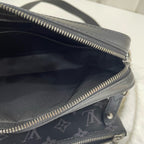 Louis Vuitton Messenger Bag