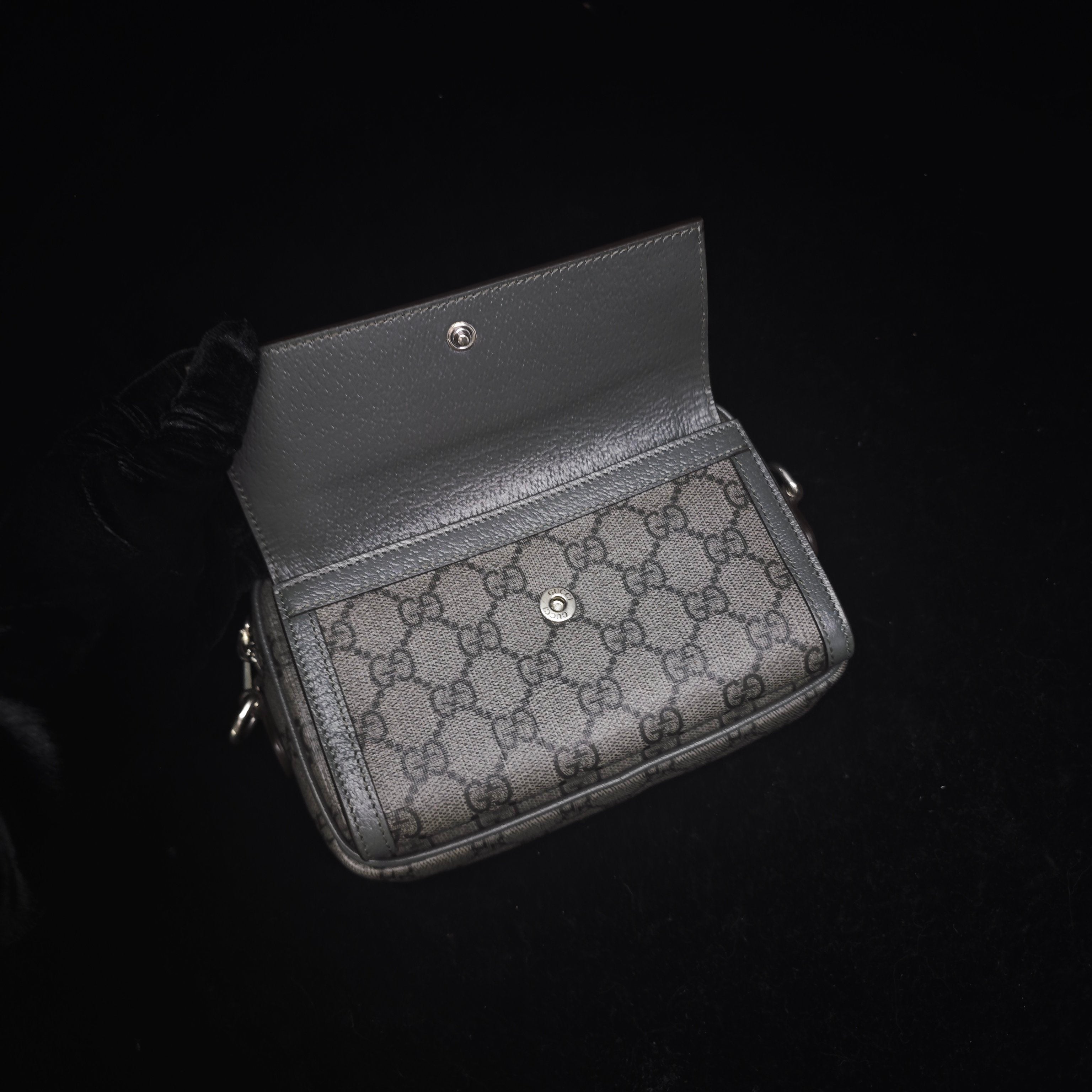 Gucci Shoulder Bag