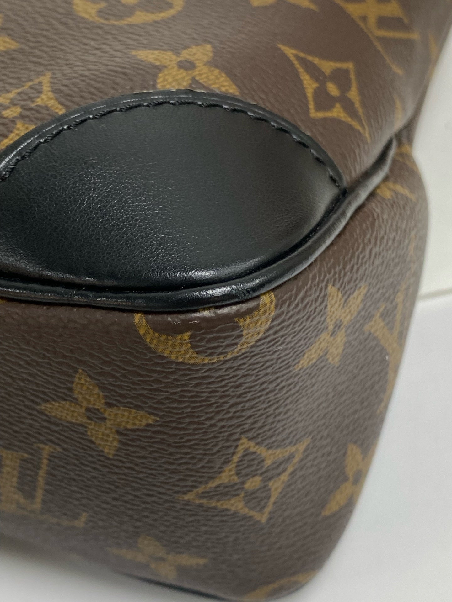 Louis Vuitton Odeon Canvas Black Shoulder Bag