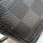 Louis Vuitton Black Shoulder Bag N40000