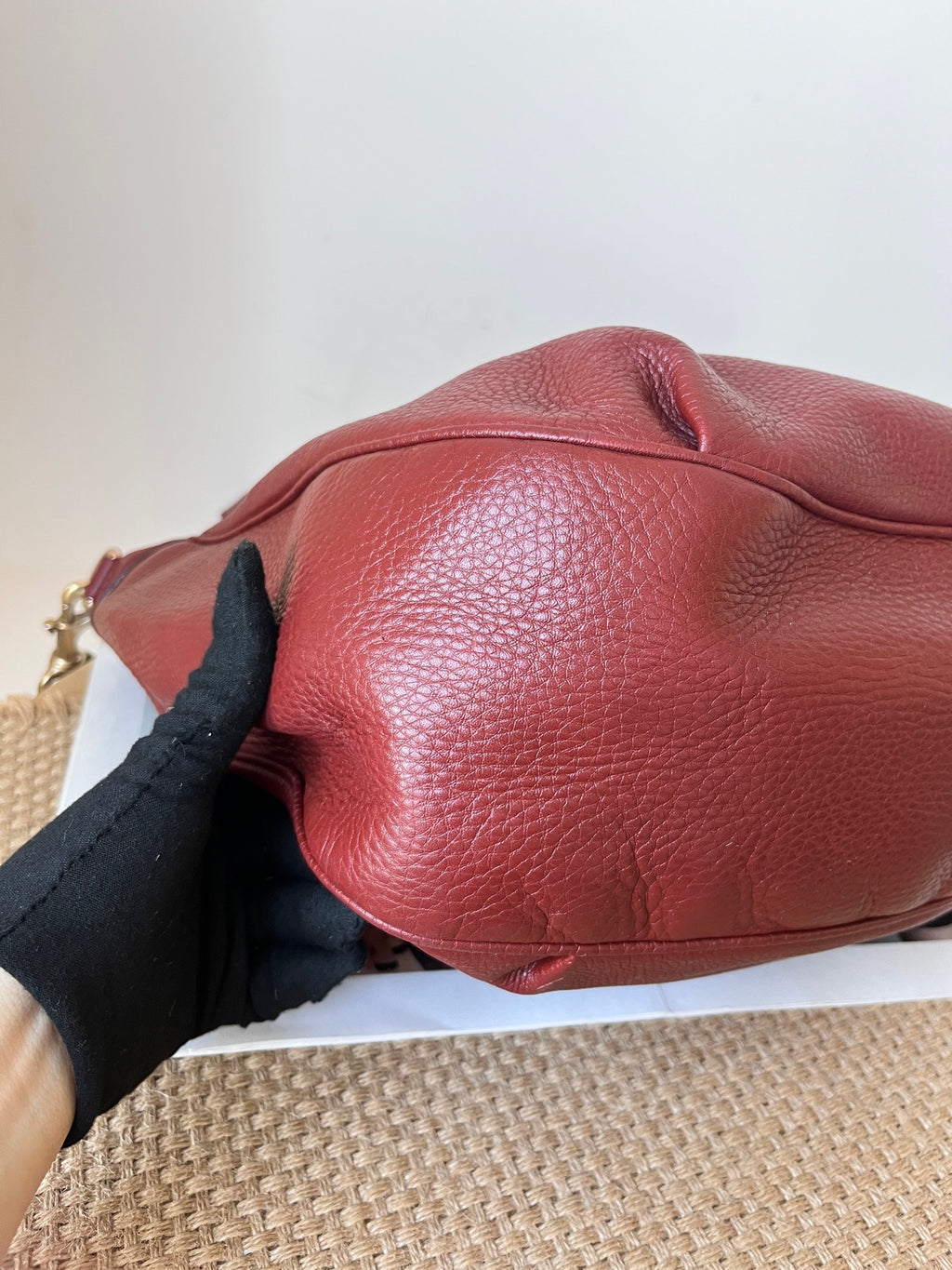 Gucci Leather Red Shoulder Bag