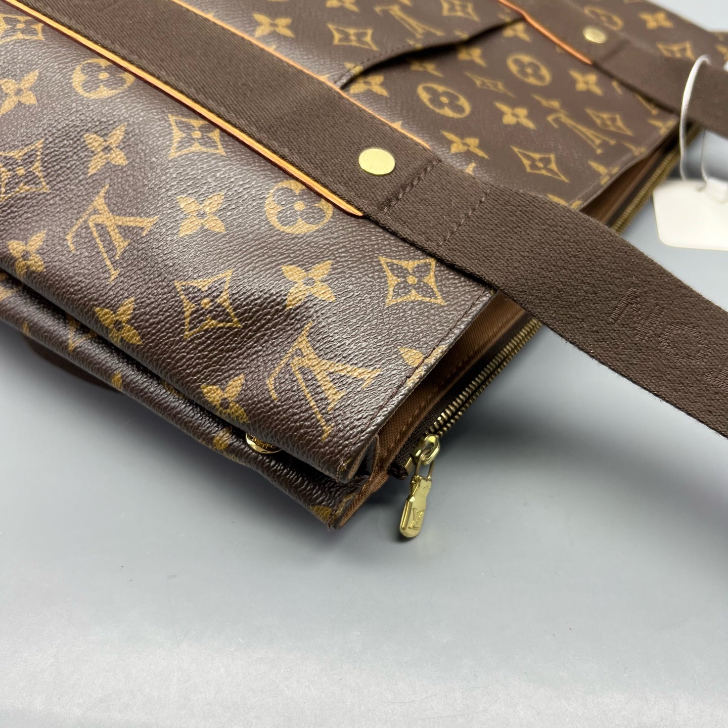 Louis Vuitton Shoulder Bag