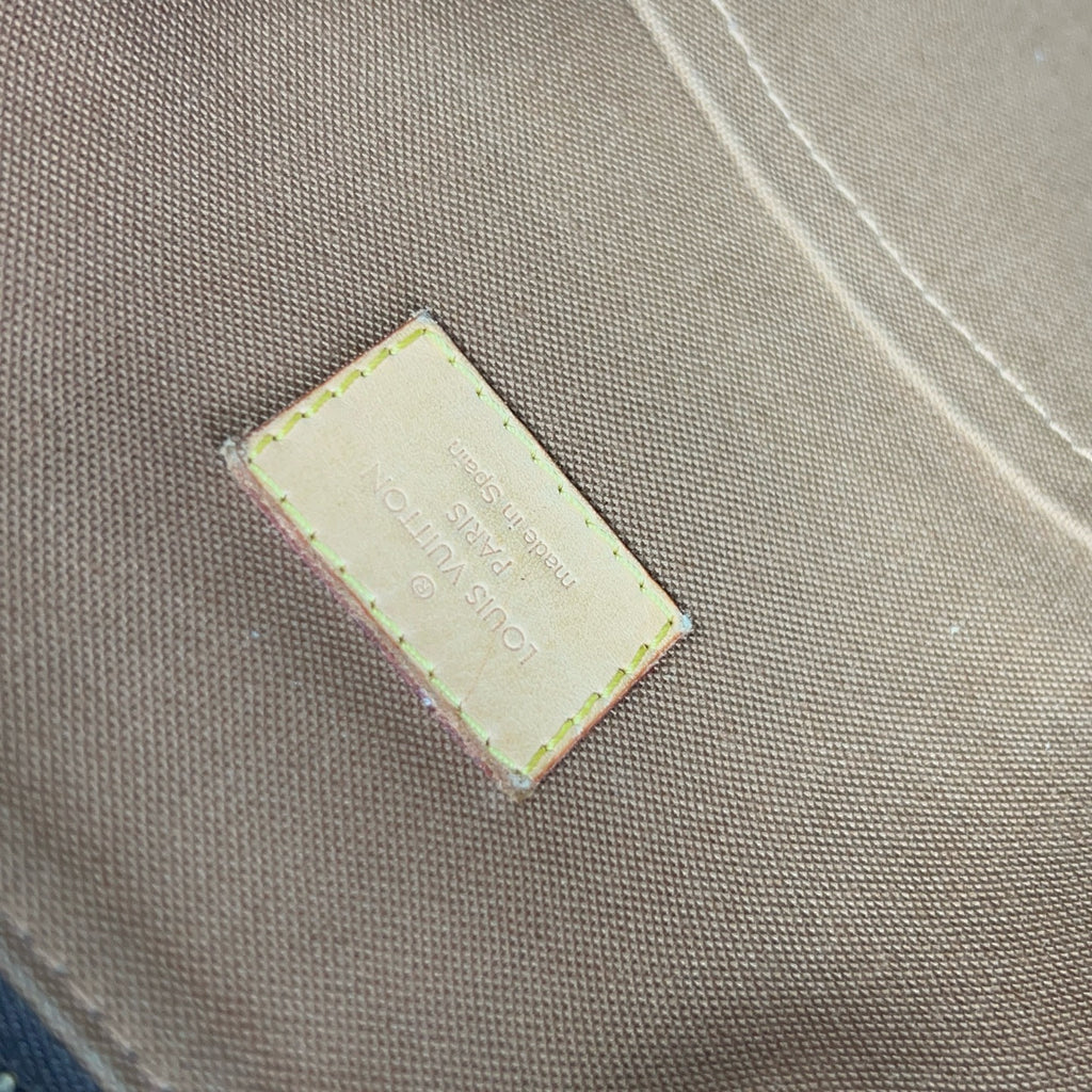 Louis Vuitton Shoulder Bag