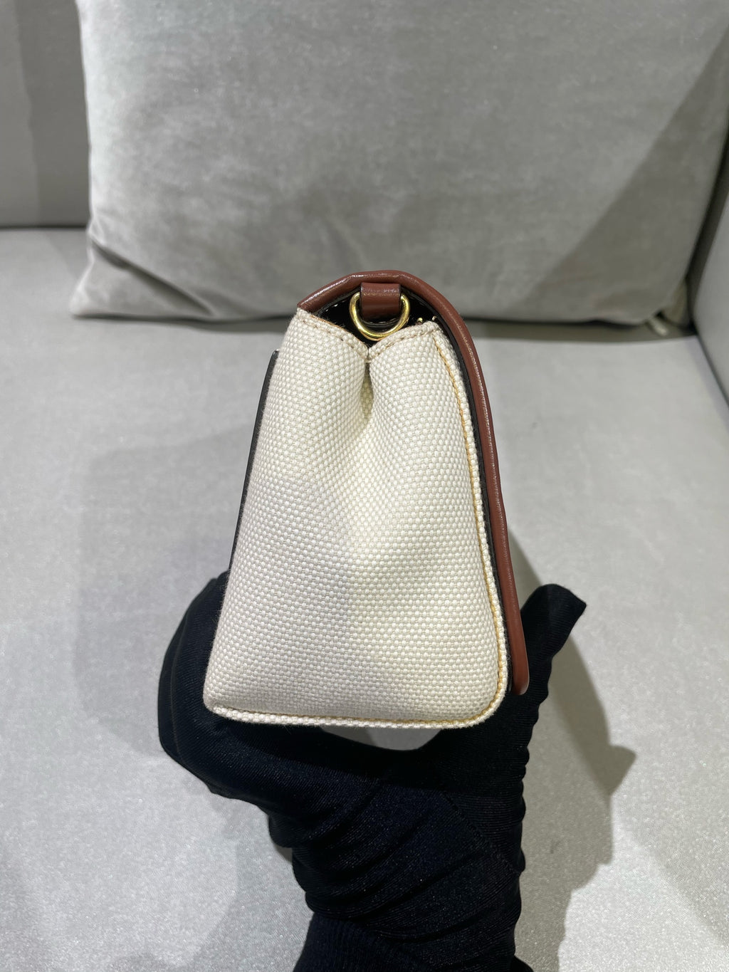 Burberry Canvas Beige Crossbody 80518441
