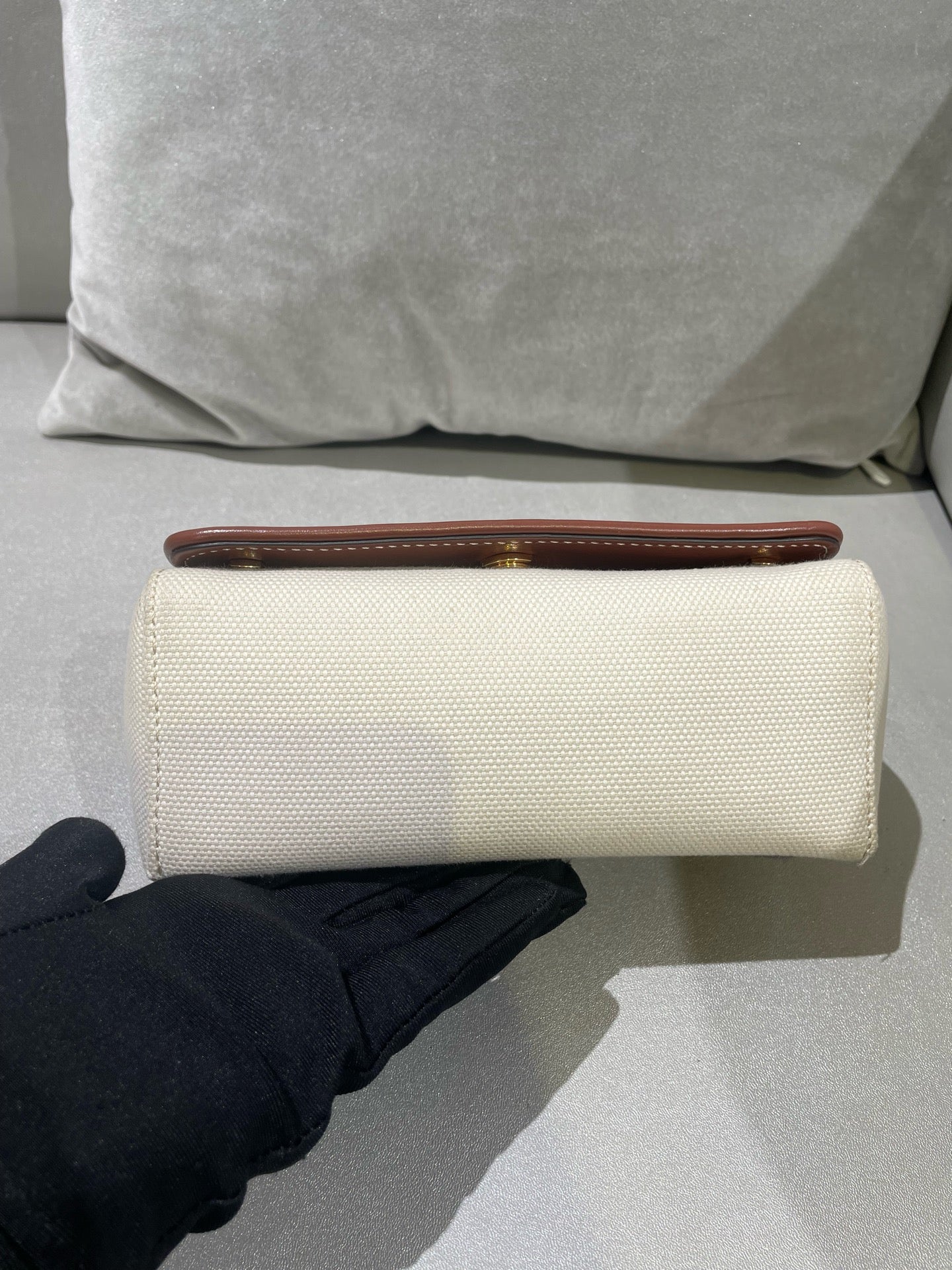 Burberry Canvas Beige Crossbody 80518441