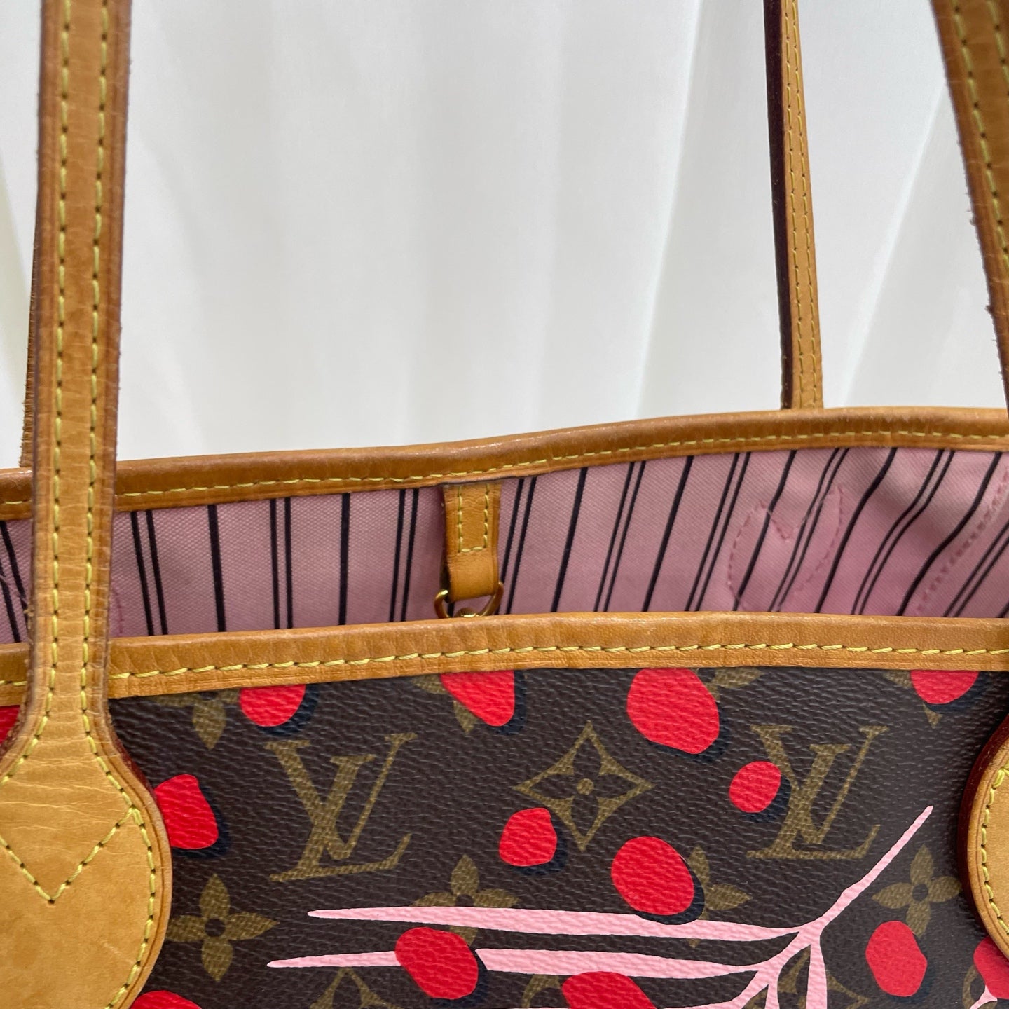 Louis Vuitton Pink