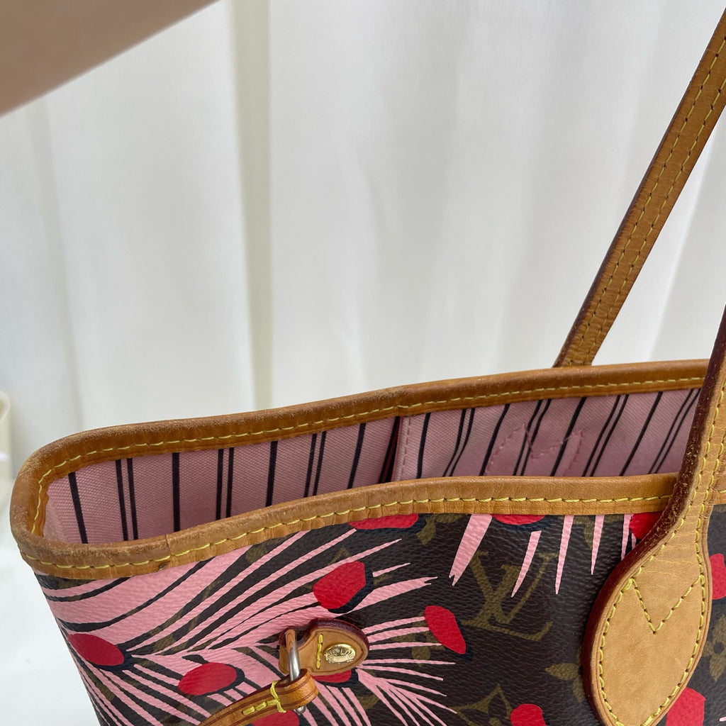 Louis Vuitton Pink