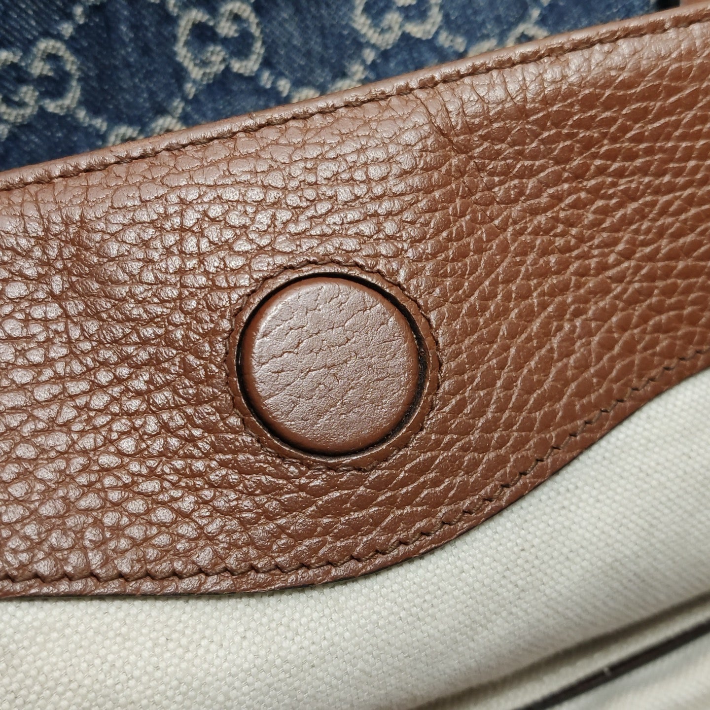 Gucci Other Shoulder Bag 631685-2KQGG-8375